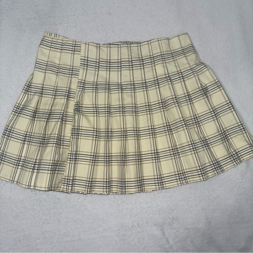 No Boundaries Plaid Yellow and Black Mini Skirt